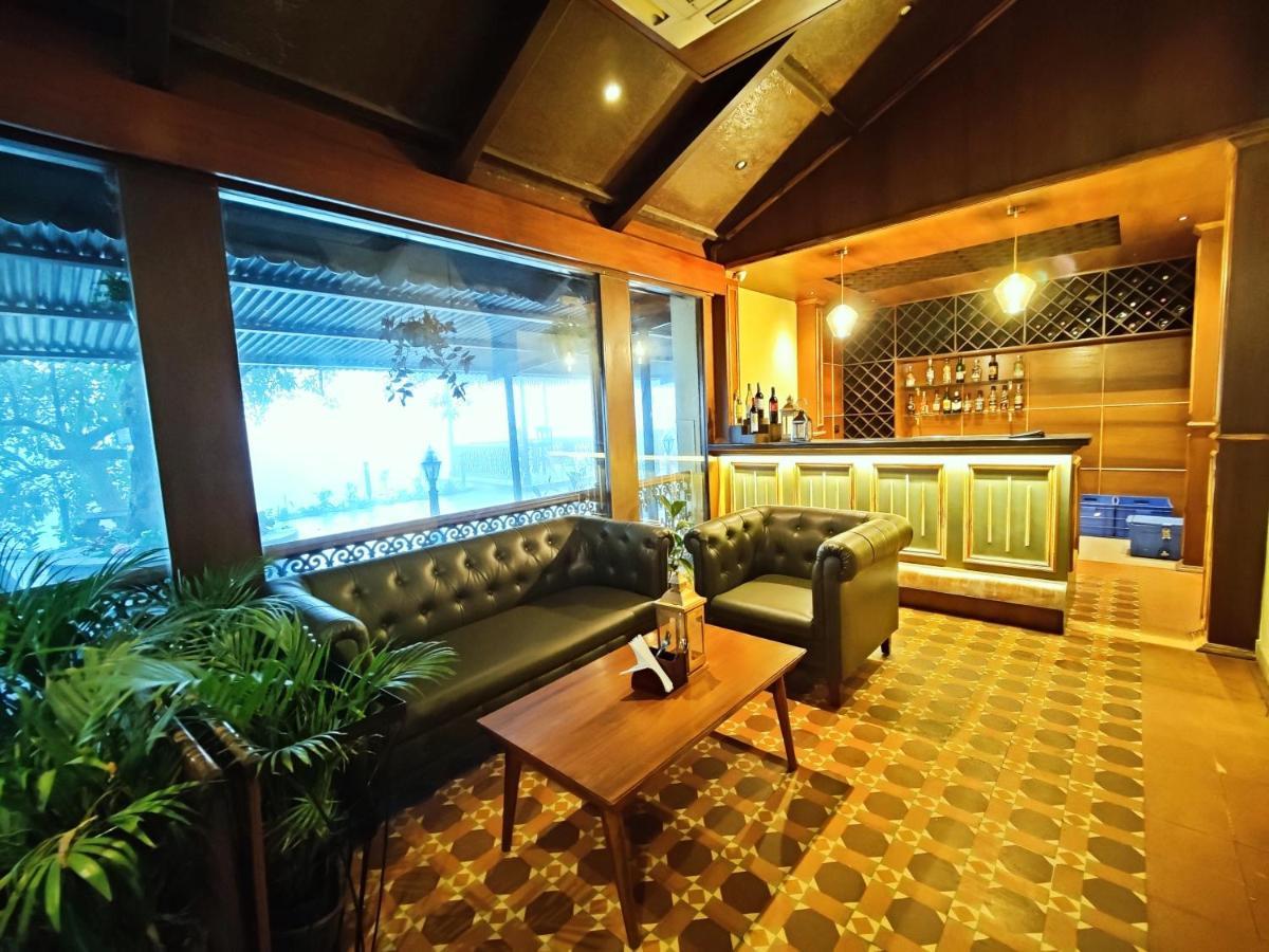 Regenta Mpg Club Mahabaleshwar Hotel Exterior photo