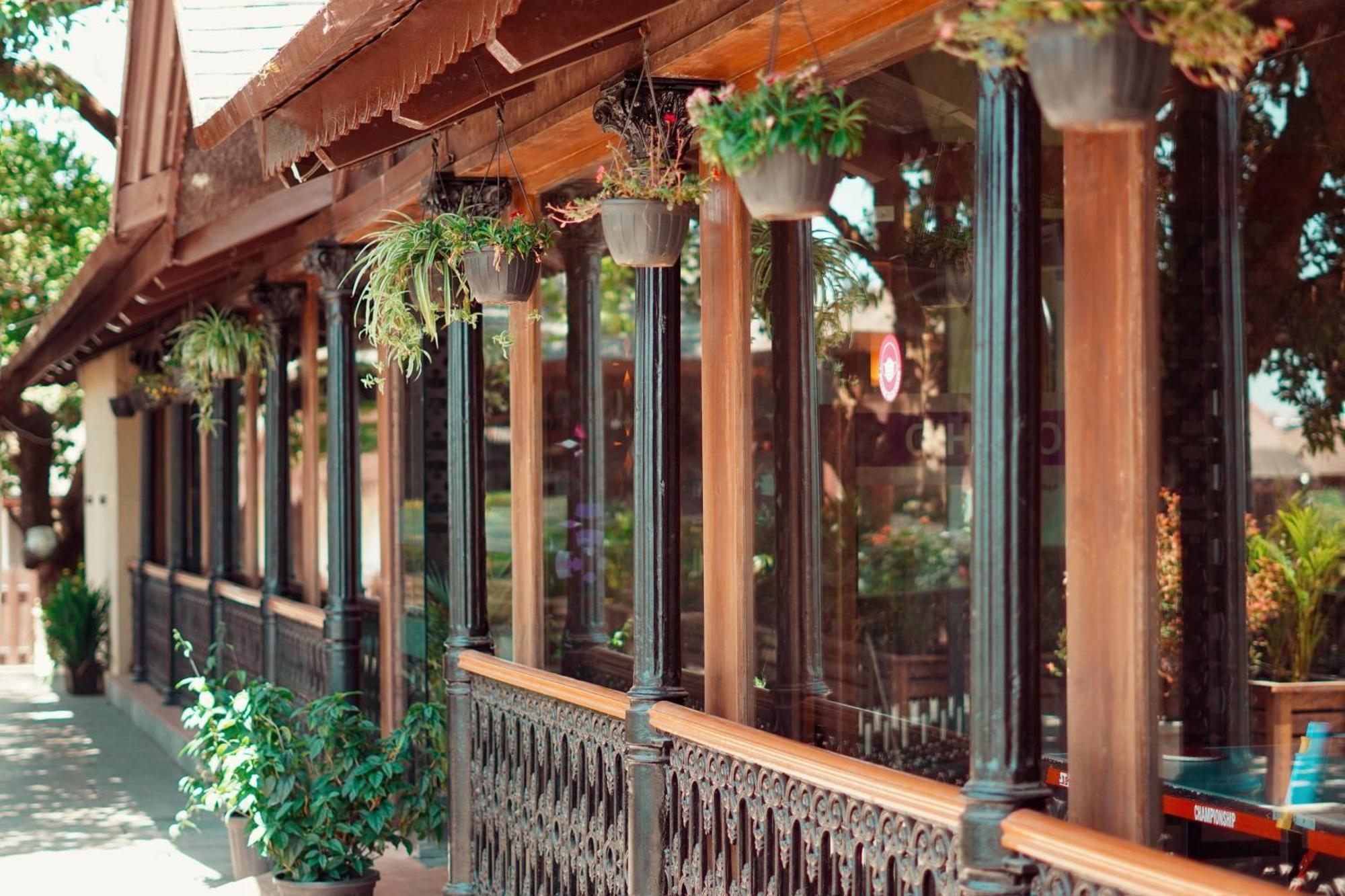Regenta Mpg Club Mahabaleshwar Hotel Exterior photo